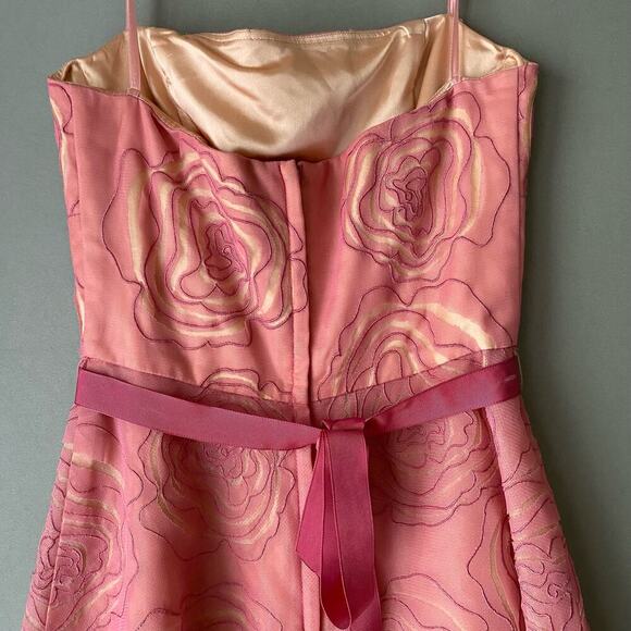 BCBGMaxAzria size 0 A- line belted midi formal dress - Picture 6 of 8